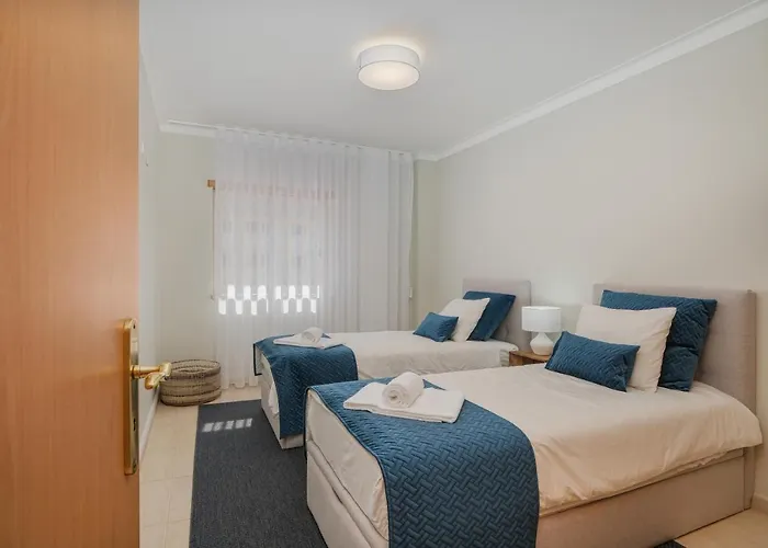 Sea Lux Apartment